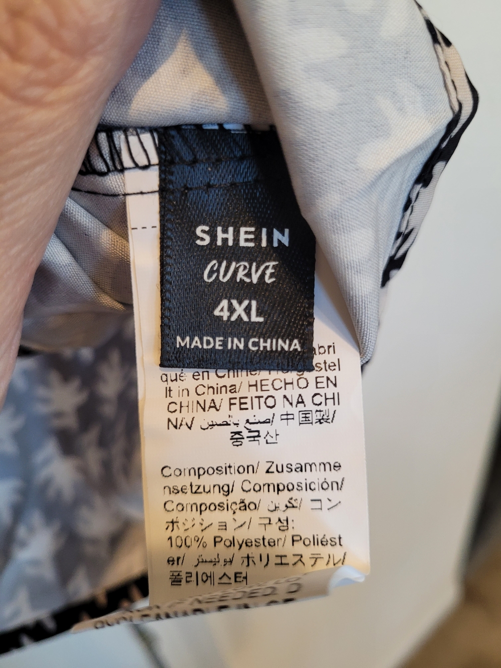 2 SHEIN Blouses-Lighweight Black & White Printed V-Neck Tunic with Orange Trim - Picture 11 of 11